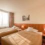 Queen suite