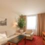 Queen suite
