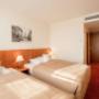 Queen suite