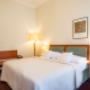 Guest room with double bed(s)