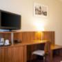 Guest room with double bed(s)