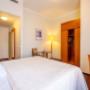 Guest room with single bed(s)