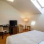 Guest room with double bed(s)
