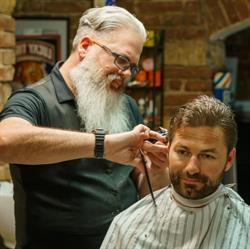 Kraig Casebier's American Barber In Prague