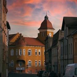 Město Hrob