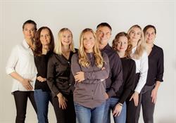 People Consulting s.r.o.