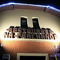 RESTAURACE NA PRACHANDĚ