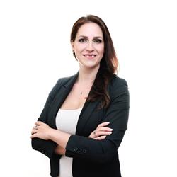 Ing. Nela Lesňáková Matušková realitní makléřka na doporučení