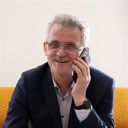 Jiří Váhala - QARA