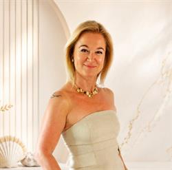 LKCosmetics, Leona Kozlová