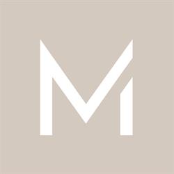 Minimal Fashion