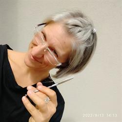 Malé Pomalé kadeřnictví Gabriela Bezpalcová
