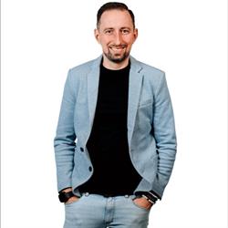 Ondřej Kolář - vasrealitak.cz
