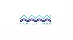 Family Tour - Michal Holzhauser