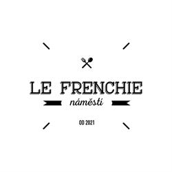 Le Frenchie náměstí