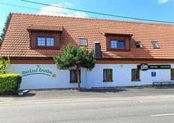 Hostinec a penzion Dolní Dvůr