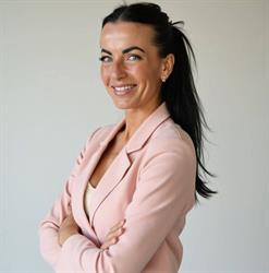 PhiBrows Microblading by Dagmar Chalupová - Luxury Brows Studio