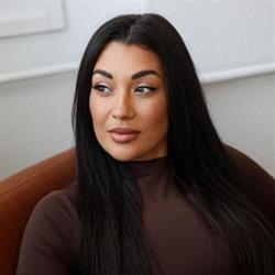 Kristina Dittrich - Make-up artist & Trainer