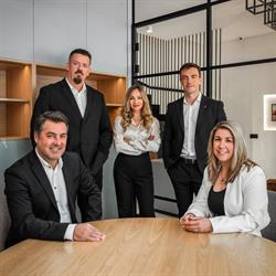 Věra a Daniel Krulichovi- realitní makléři RE/MAX Alfa, Praha 1