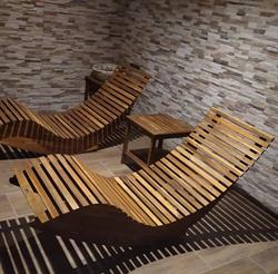 Hotel Slávie s apartmány a restaurací.