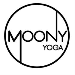 Moony Yoga Studio