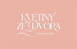 Květiny ze dvora