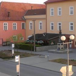 Restaurace pizzerie Zámecký Šenk - U Vaška