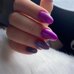Iveta Vašendová - Nehtový design