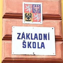 Základní škola, Praha 2, Botičská 8