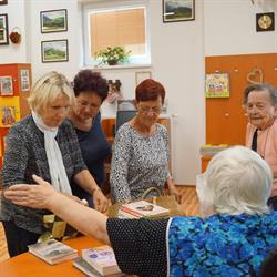Místní lidová knihovna Kostomlaty pod Milešovkou